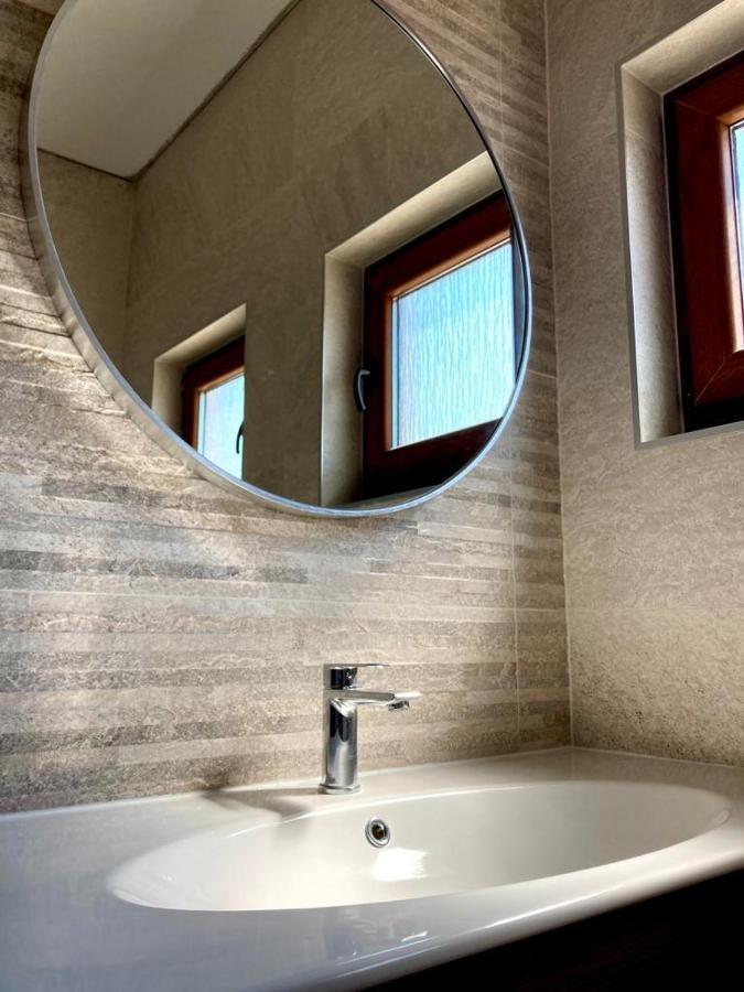 Studio Apartman Luka Starigrad Paklenica Zewnętrze zdjęcie